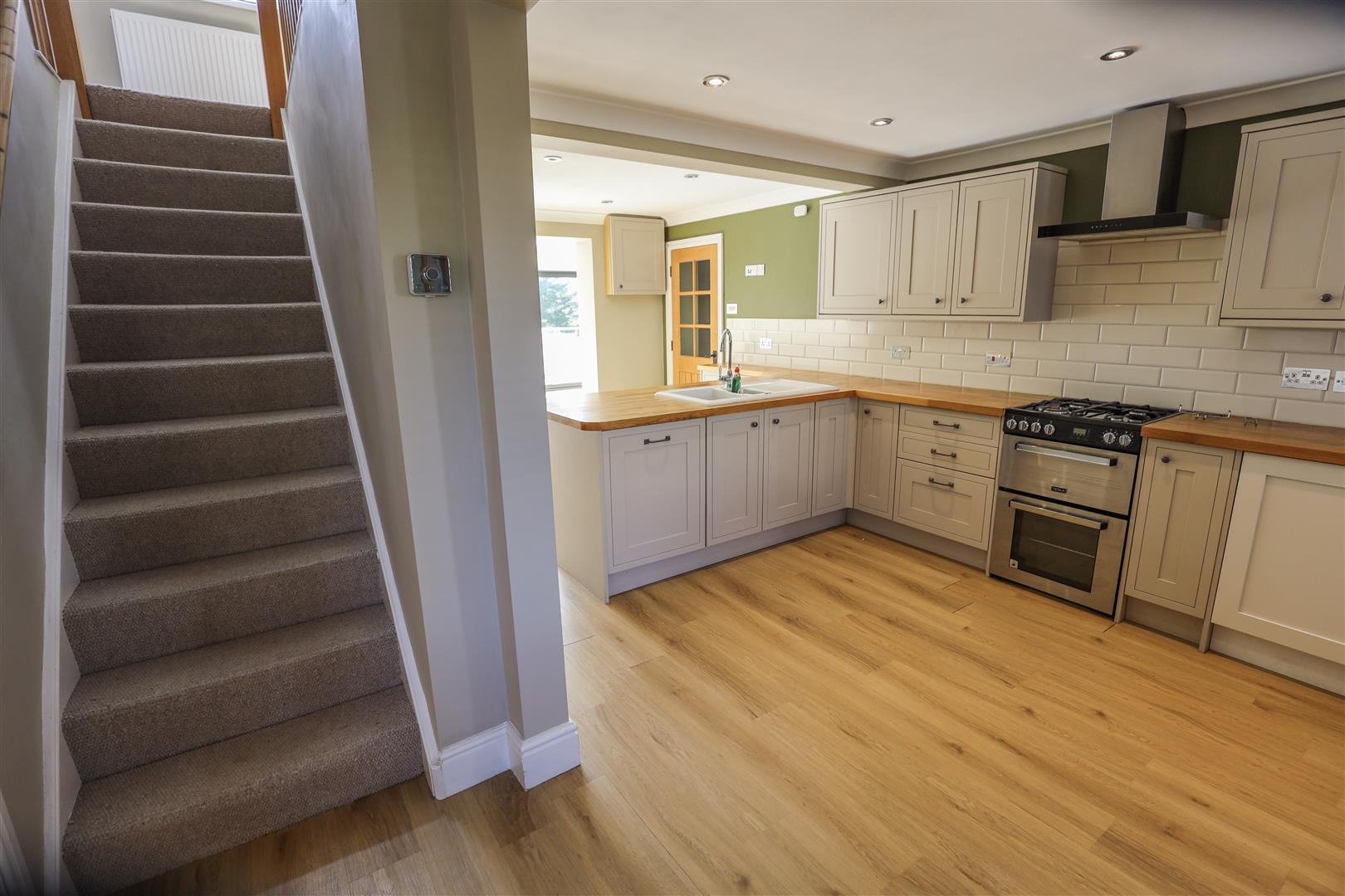 11 Porth-Y-Green Close, Llanblethian, Cowbridge, Vale Of Glamorgan, CF71 7JR